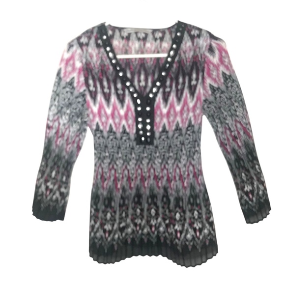 Larry Levine V-Neck Top • Long Sleeve • Pink Black Gray Ikat Print Stretchy - Picture 1 of 13